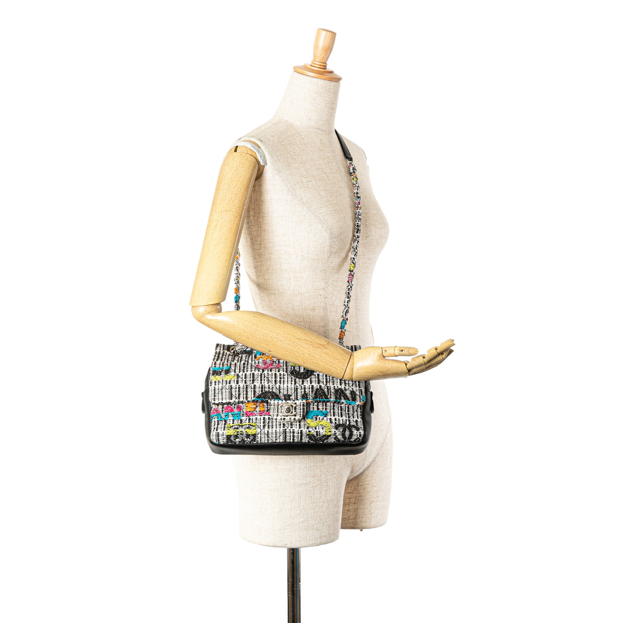 Chanel | Pre-Owned Quilted Tweed Fantasy Easy Flap | White/Off White