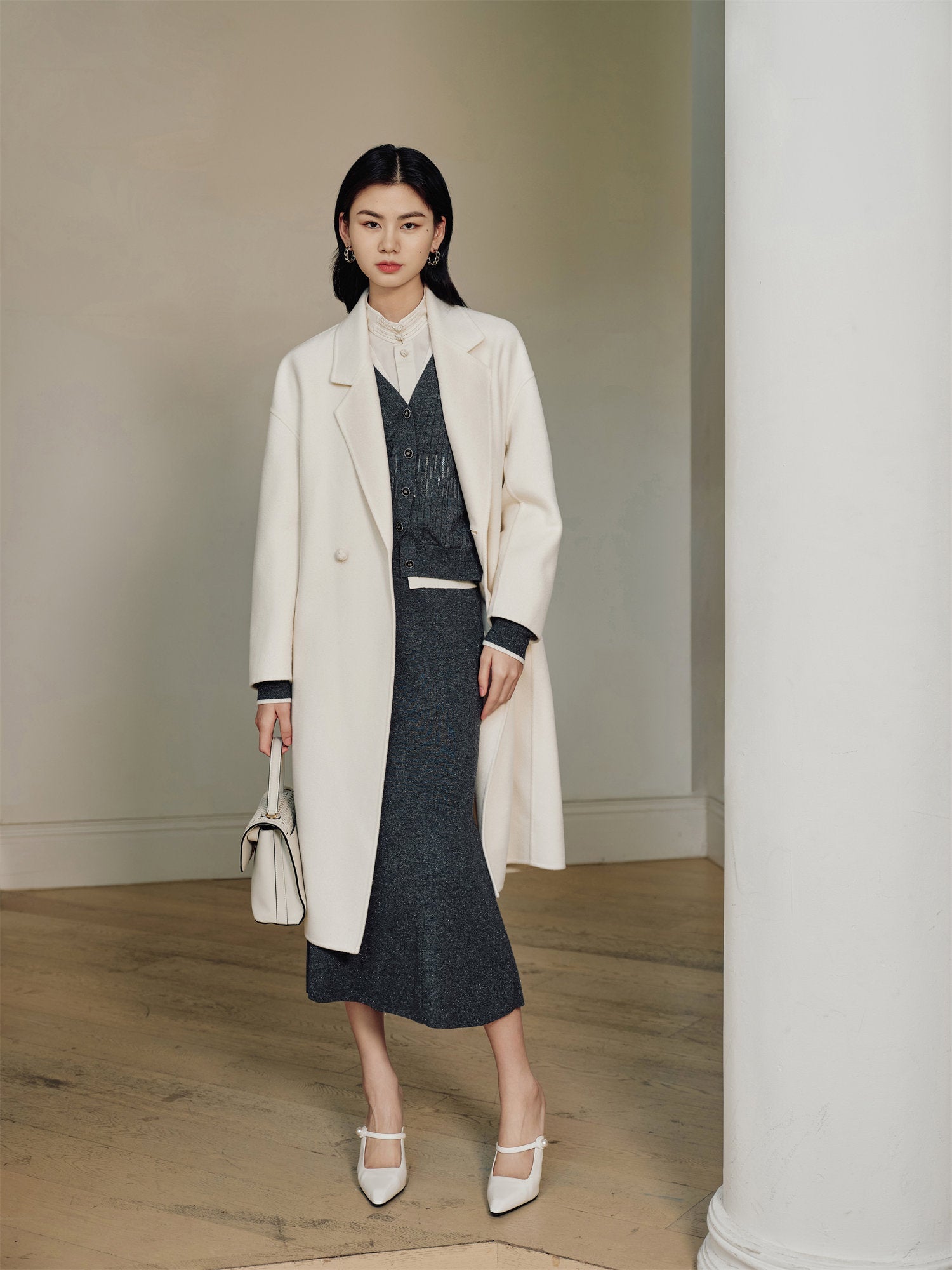 Notched Collar Cashmere Double-Breasted Coat | White