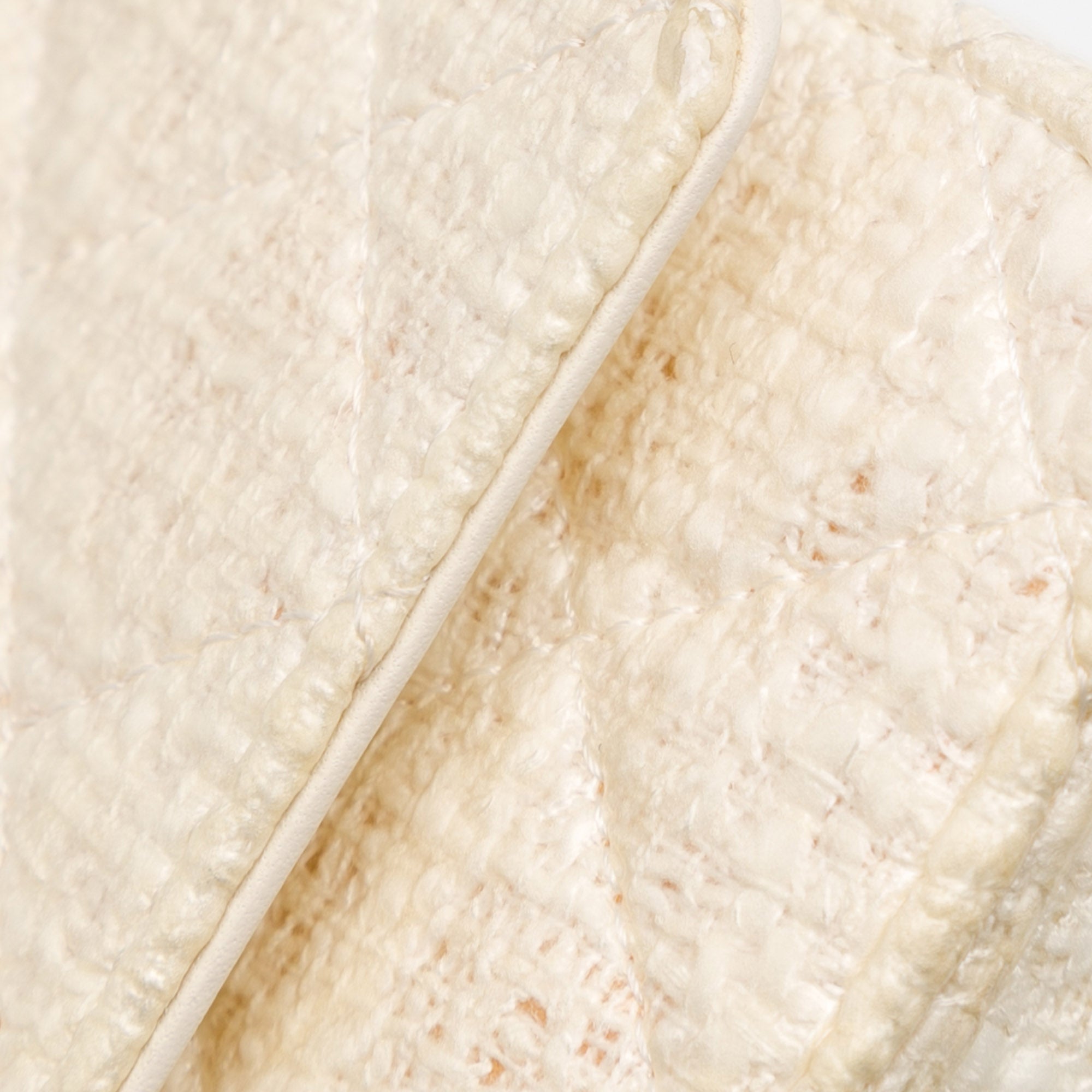 Chanel | Pre-Owned CC Coated Tweed Wallet On Chain - I | Brown/Beige