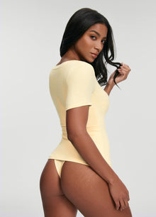 V-Neck T-shirt | Lemon Meringue