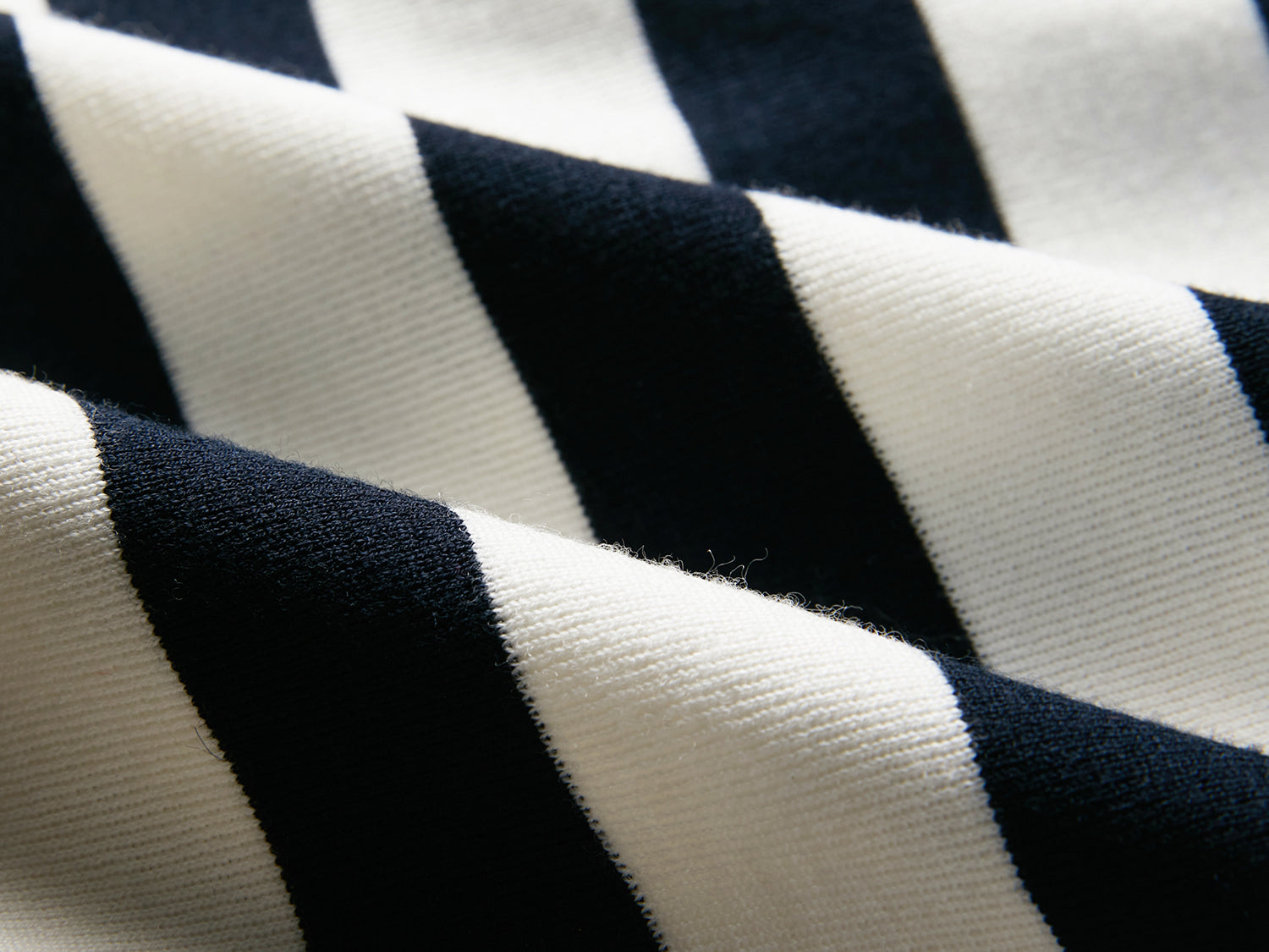 Merino Wool Knitted Cardigan | Navy