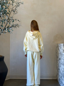 Women | Be Kind * Supreme Fleece HT Heritage Wide Leg Sweatpant | Sunwash