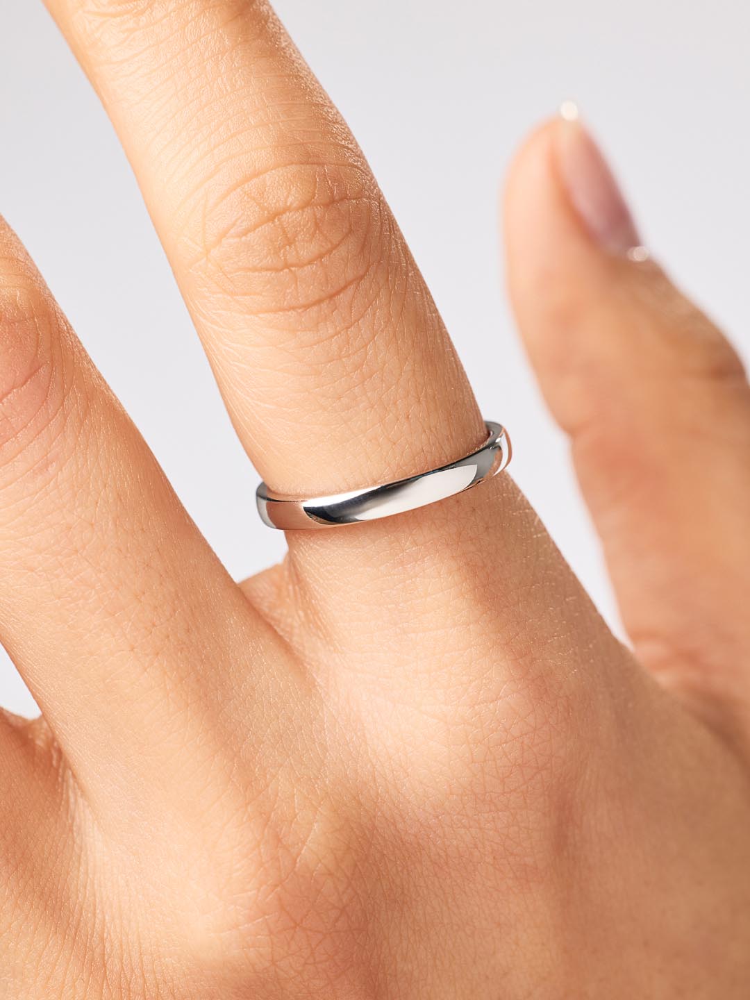 Slim Eclipse Ring | 10K Solid White Gold