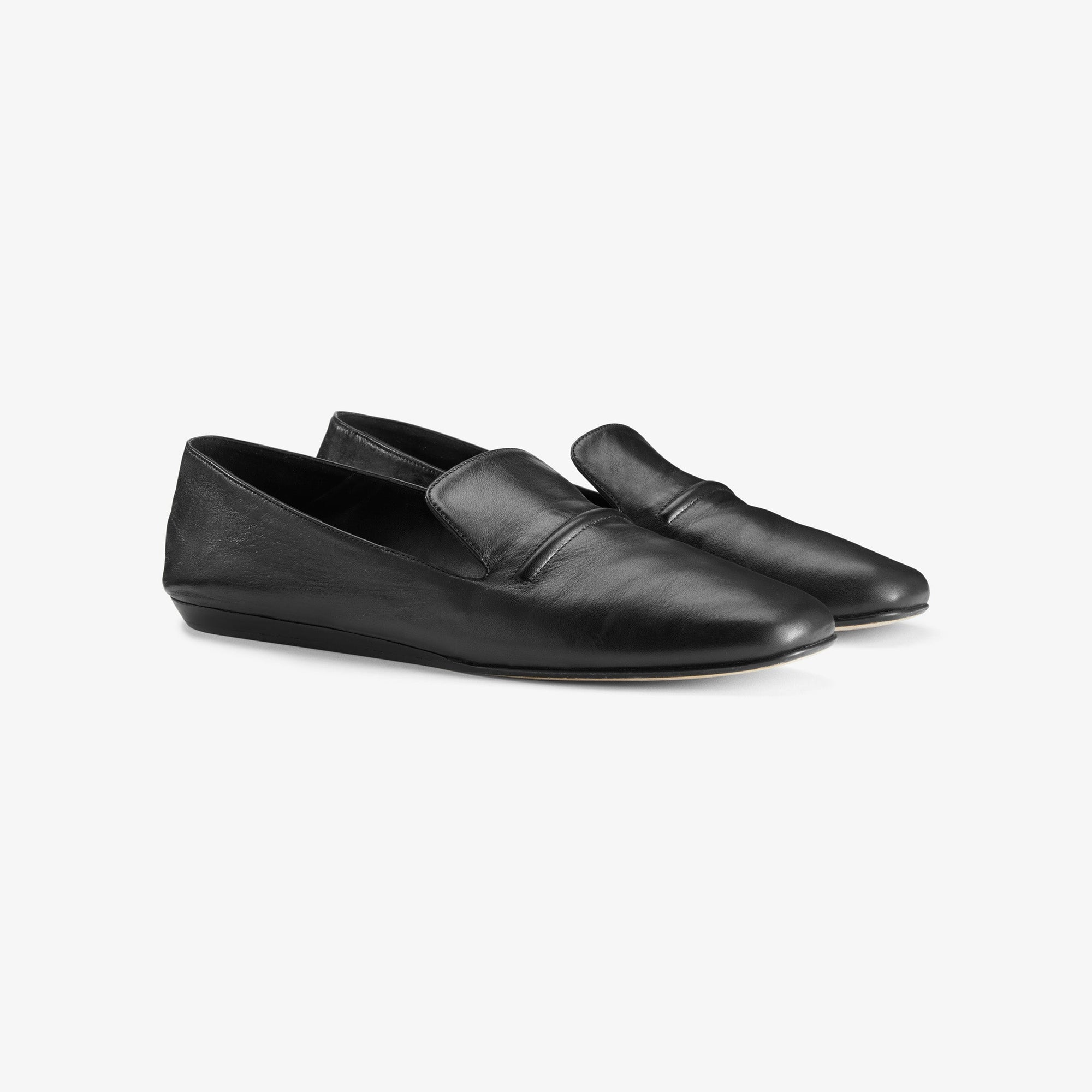 Packshot image of the Grace Loafer—Kidskin in Black