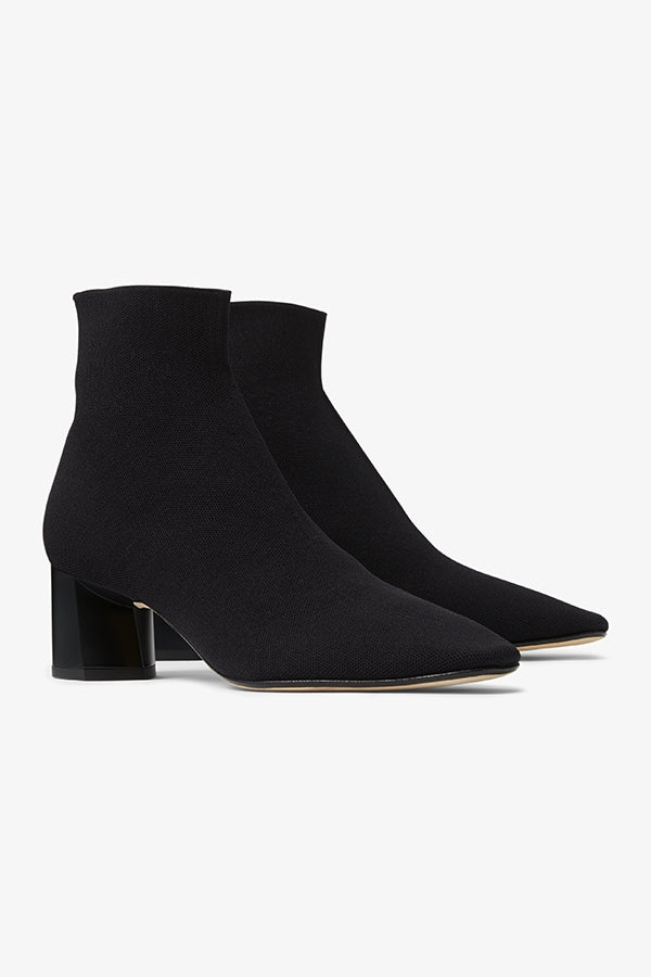 Packshot image of the Zelda boot in Black | Grid | Still
