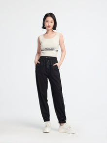 high-waisted tapered pants | Black