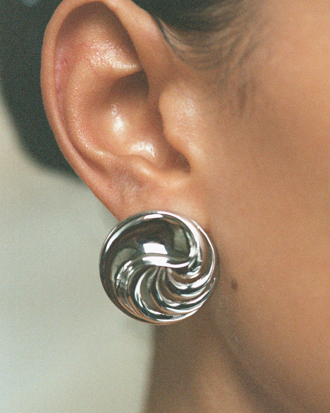 The Leila Studs | Silver