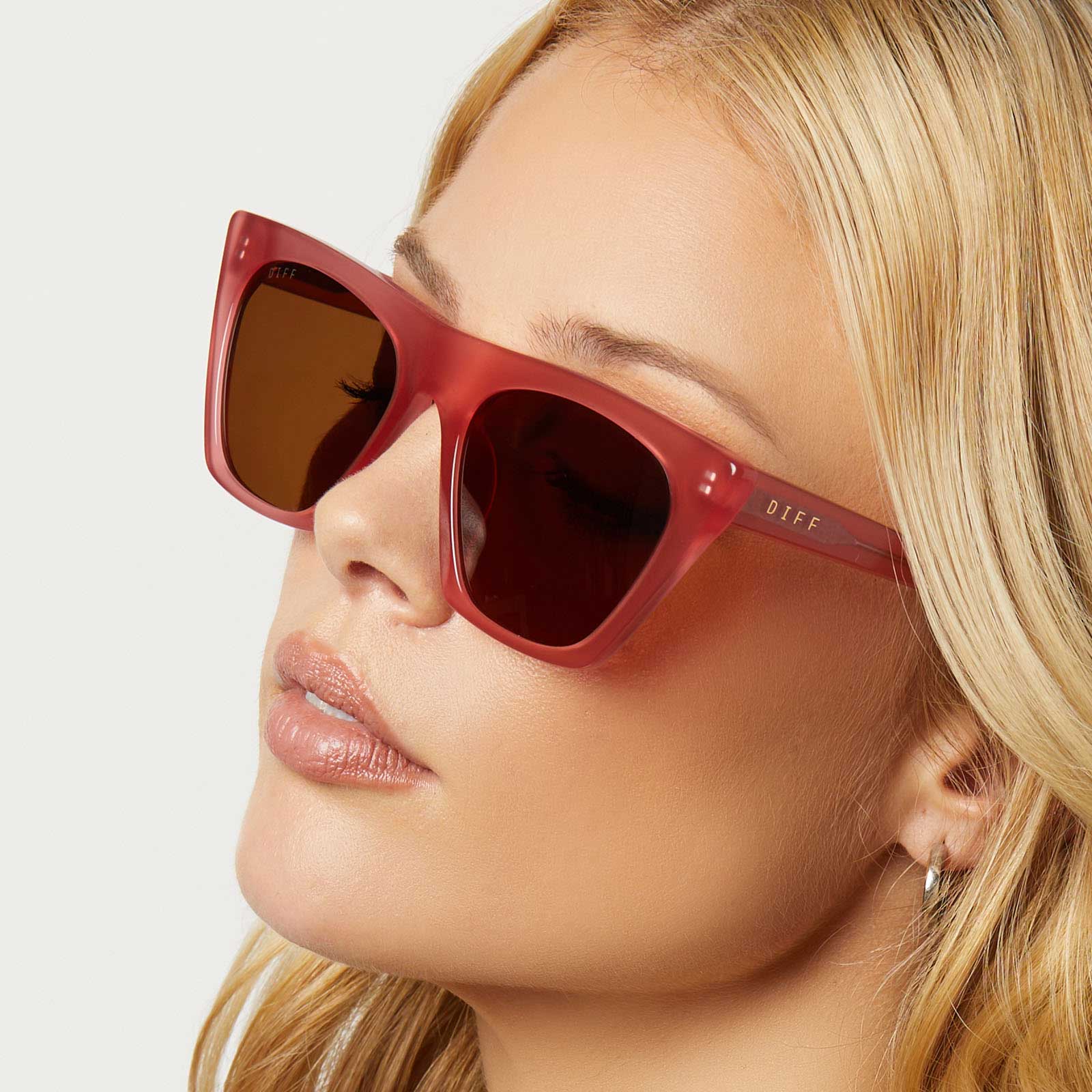 Womens | Avril Sunglasses | Guava | Brown Polarized Lenses