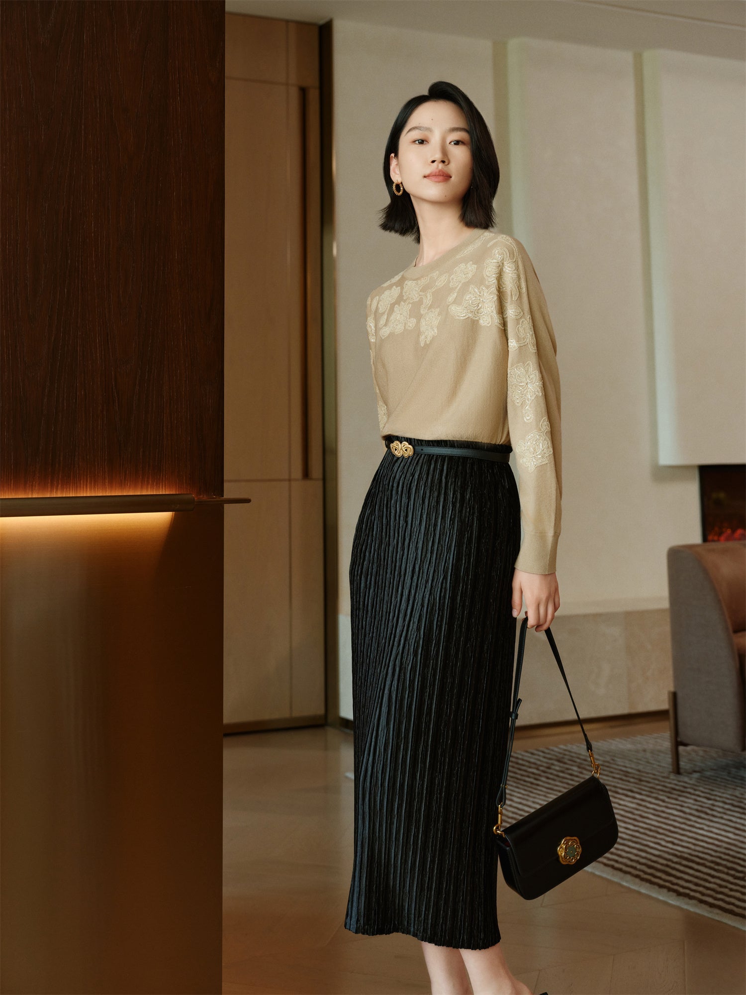 H-Shaped Pencil Skirt | Black