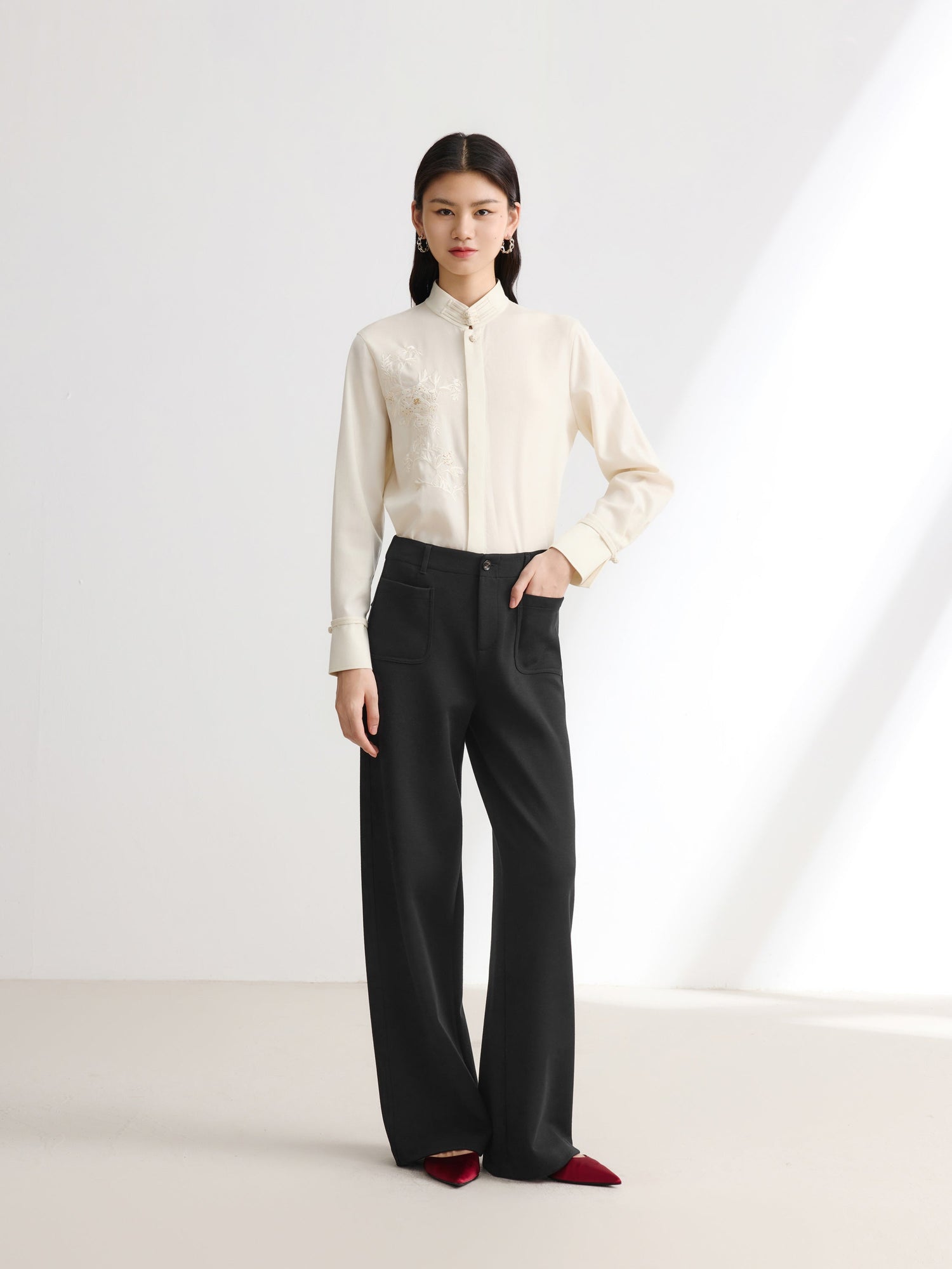 Practical Pockets Straight Leg Pants | Black