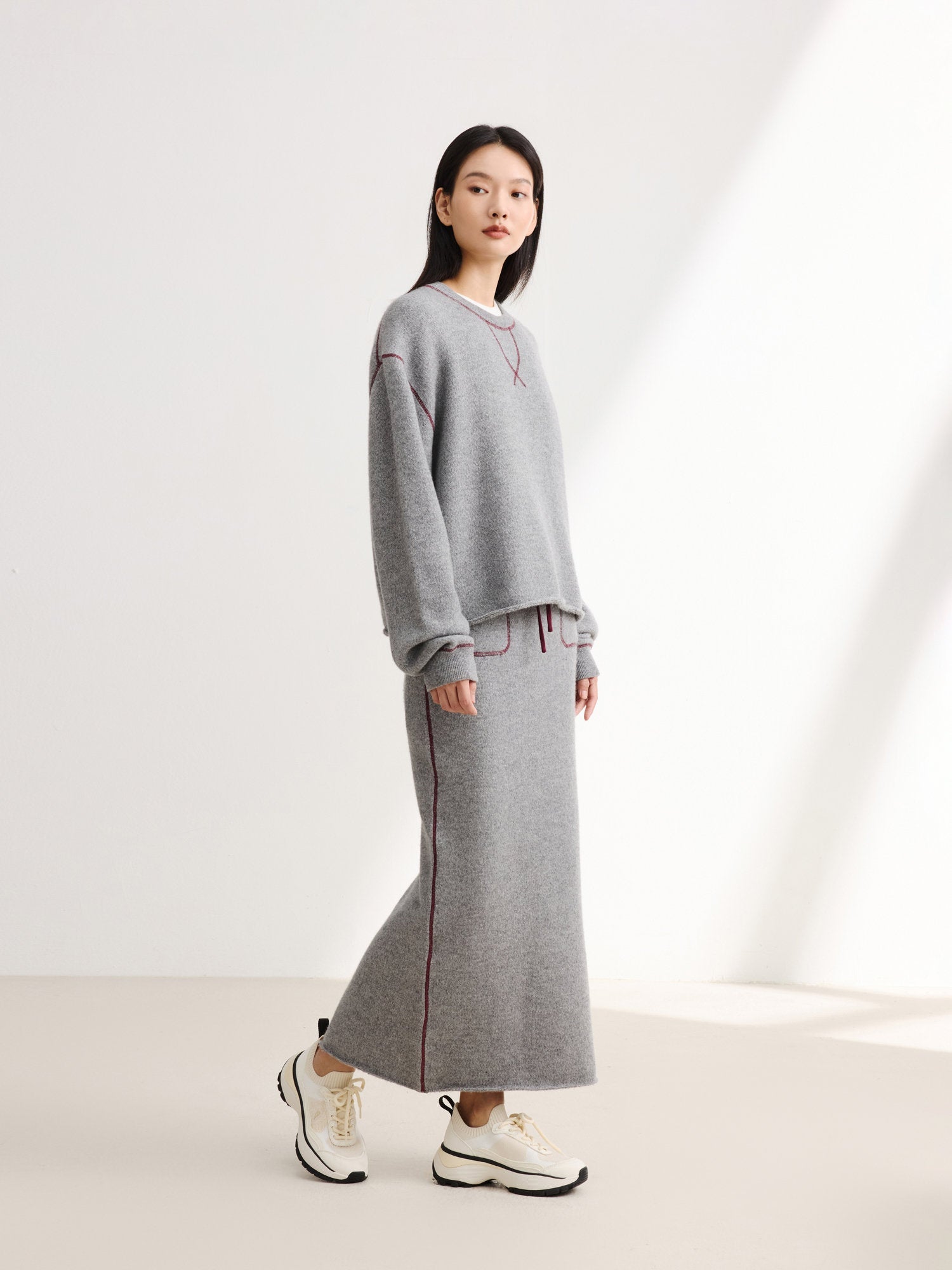Boxy Round Neck Sweatshirt | Grey
