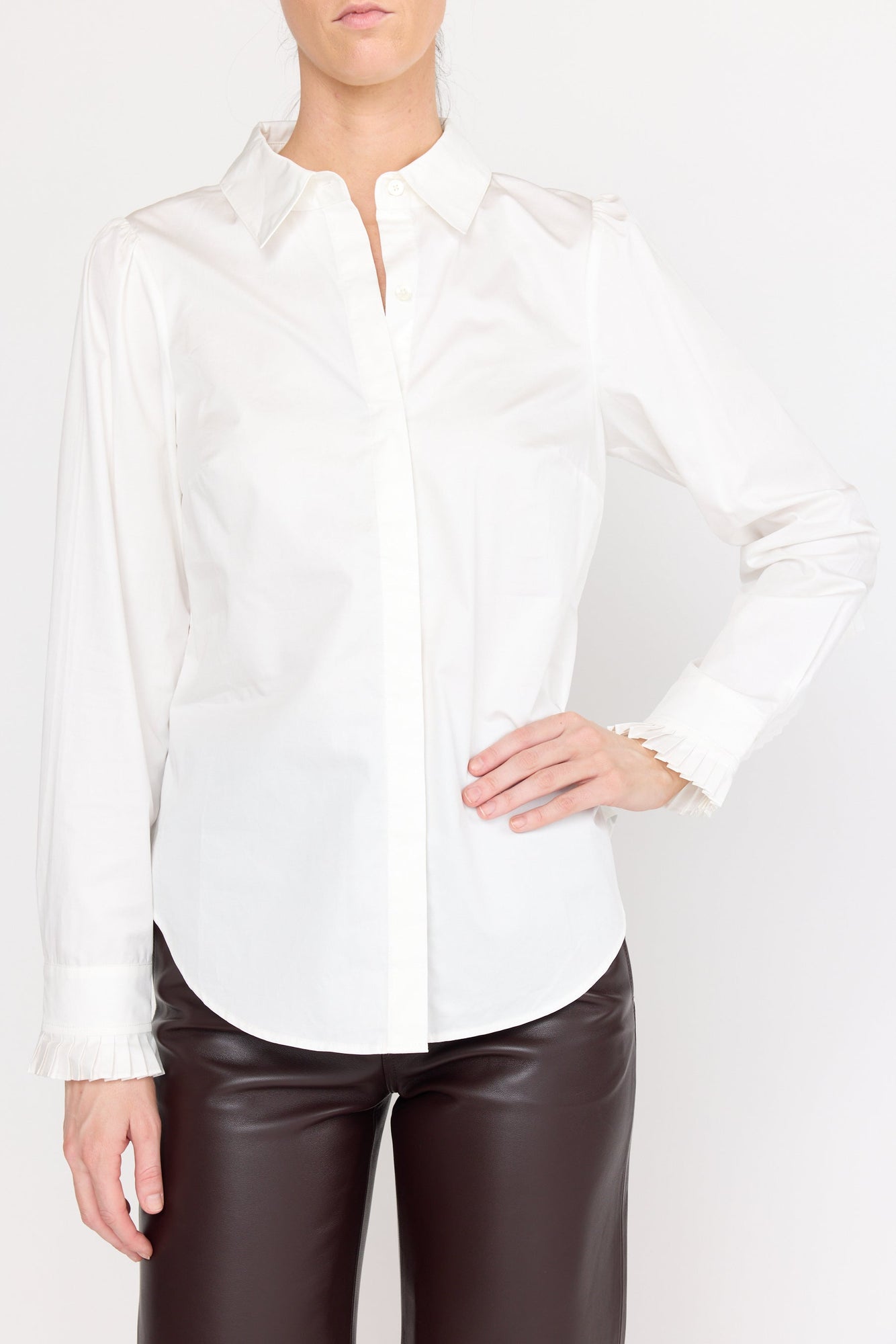 Barris Top | Eggshell
