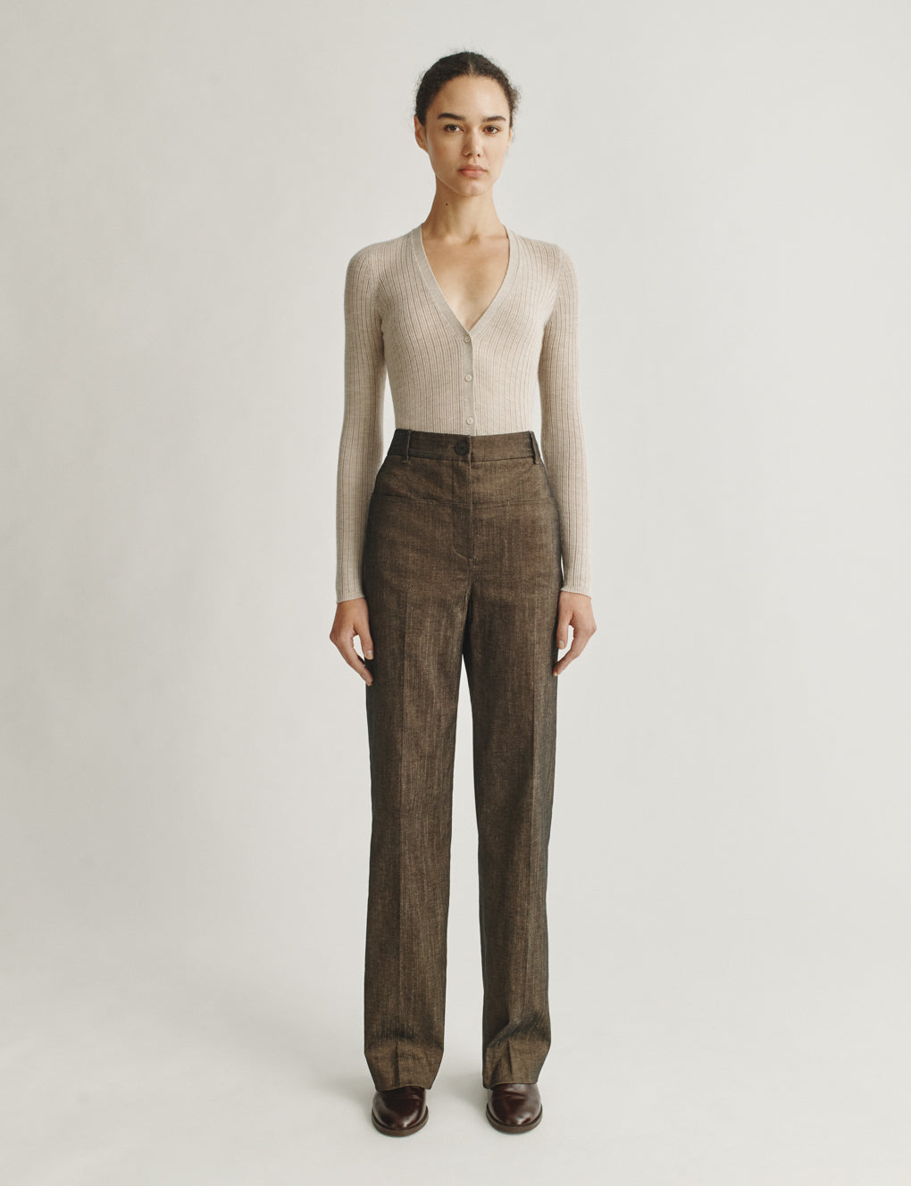 Womens | The Drop-Pocket Trousers in Striated Cotton | Oak