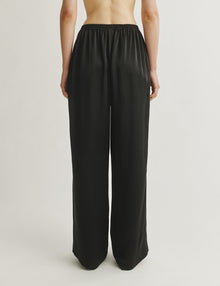 Womens | The Slouch Pants in Crepe-back Satin | Black