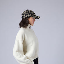 Lo Tweed | Black/Beige