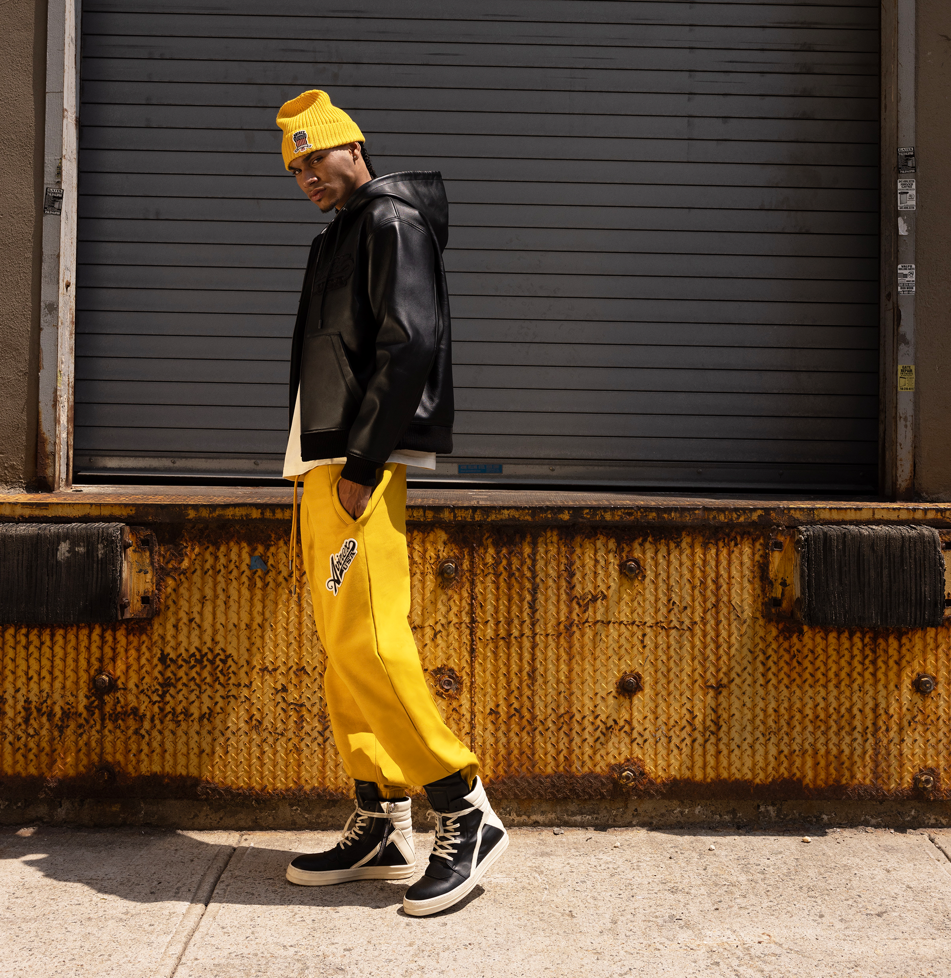 Script Jogger | Mustard