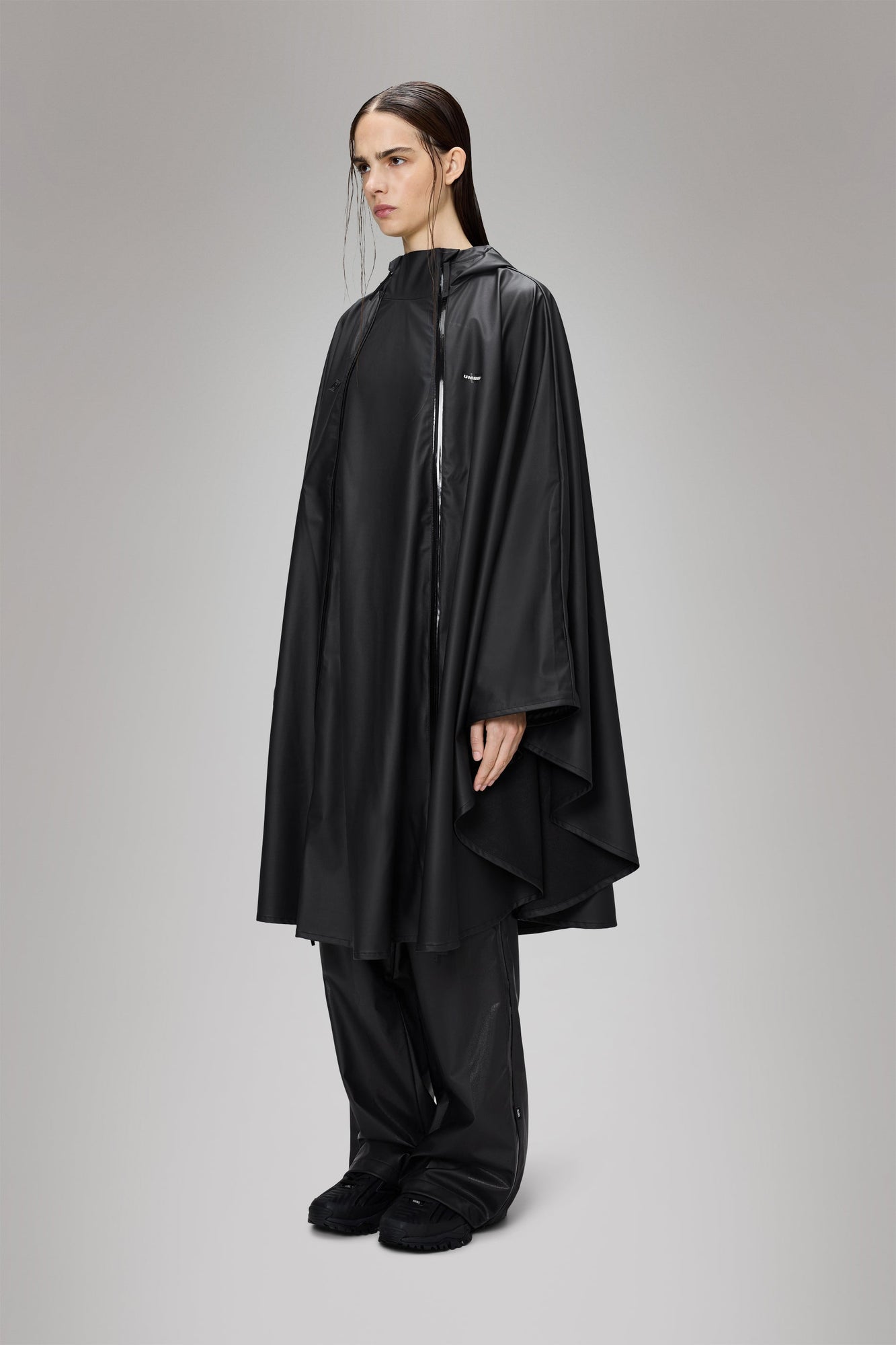 Rains Rains x Umbro Apollo Cape Black Cape