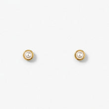 June Earrings | 18K Gold Plated on Sterling Silver | Freshwater Pearl