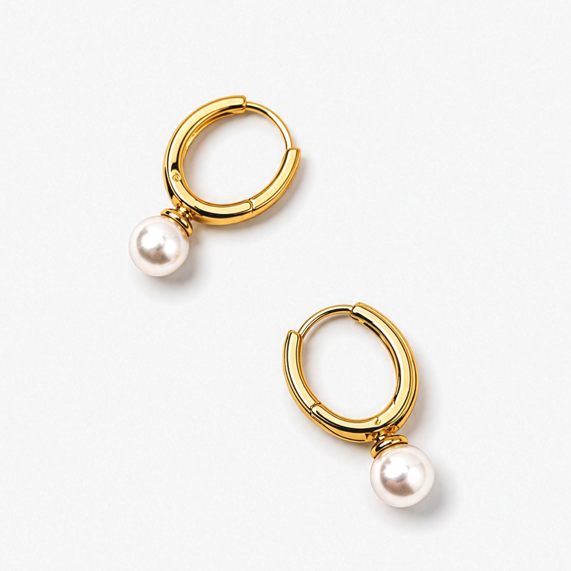 Min Earrings | 18K Gold Plated on Brass | Freshwater Pearl
