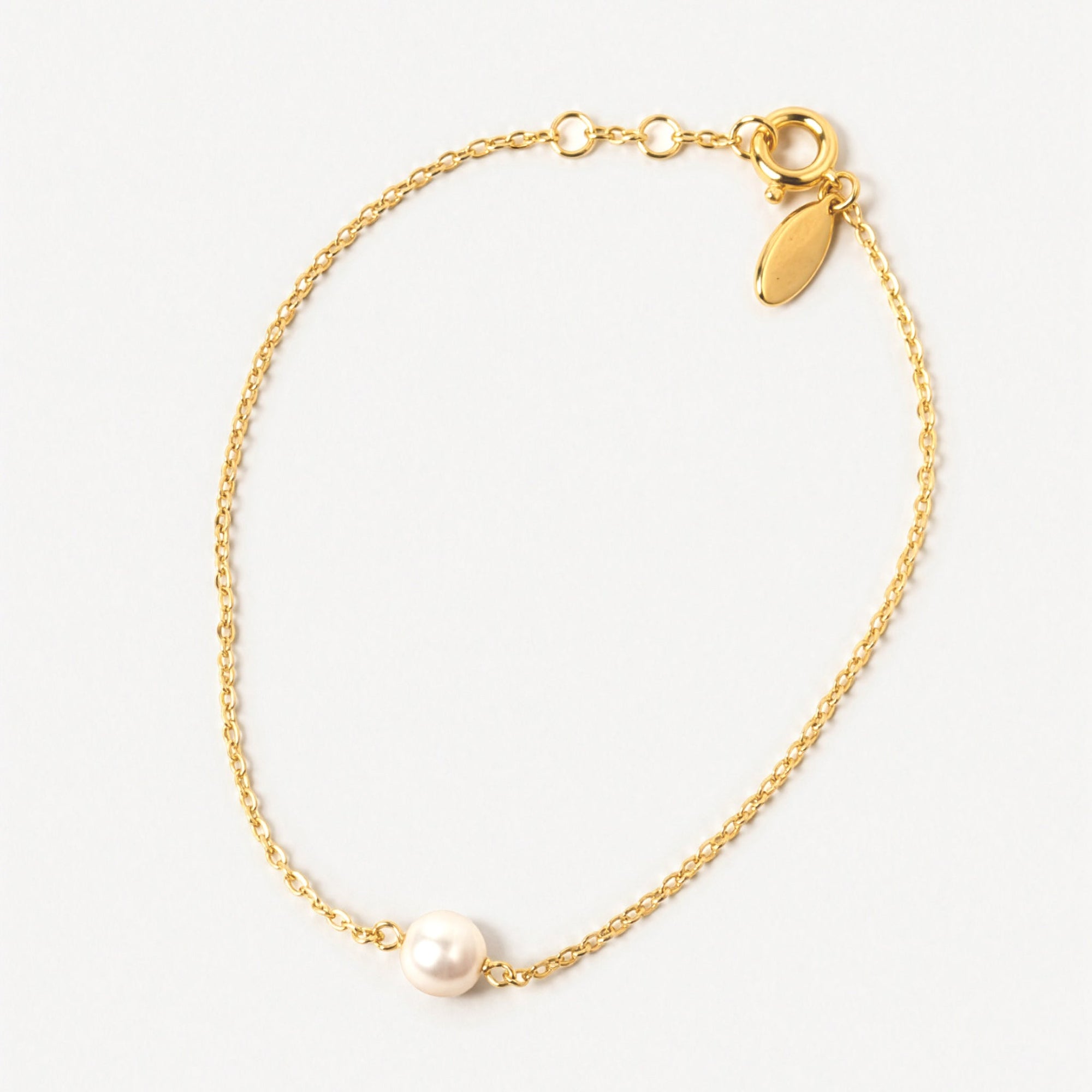 Solo Bracelet | 18K Gold Plated on Sterling Silver | Freshwater Pearl