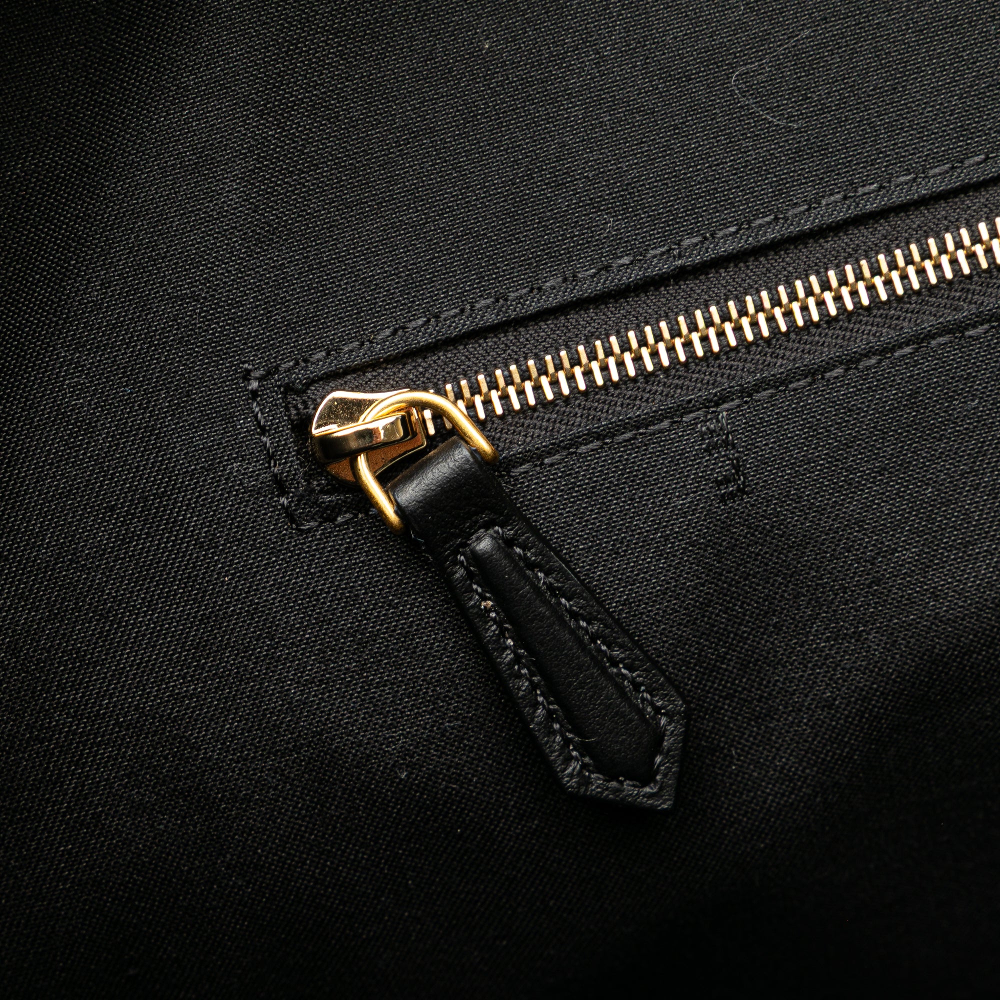 Fendi | Pre-Owned Joshua Vides Zucca Coated Canvas Cloudy Shopper Satchel | Blue