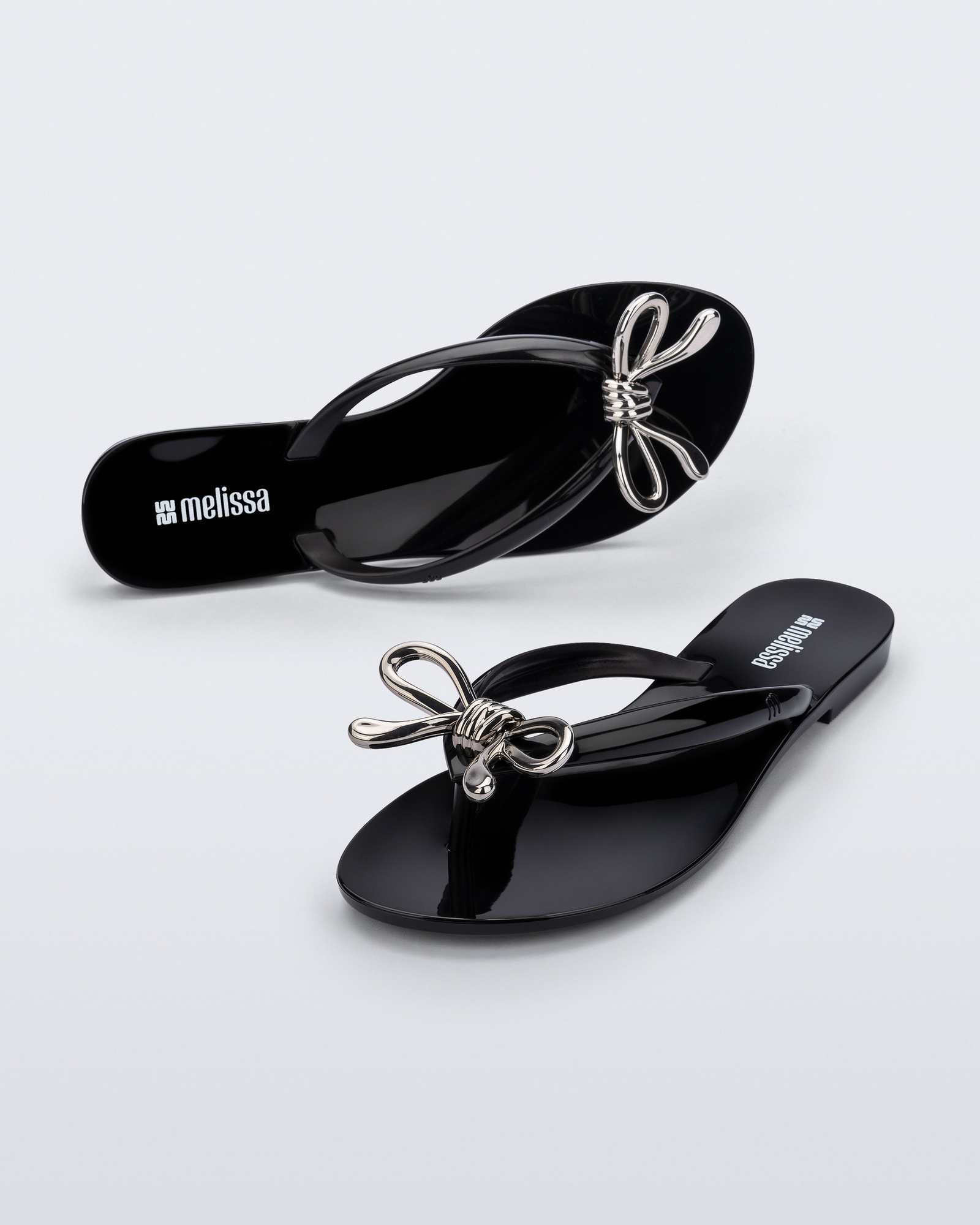 Womens | Harmonic Iris Flip Flop | Black/Silver