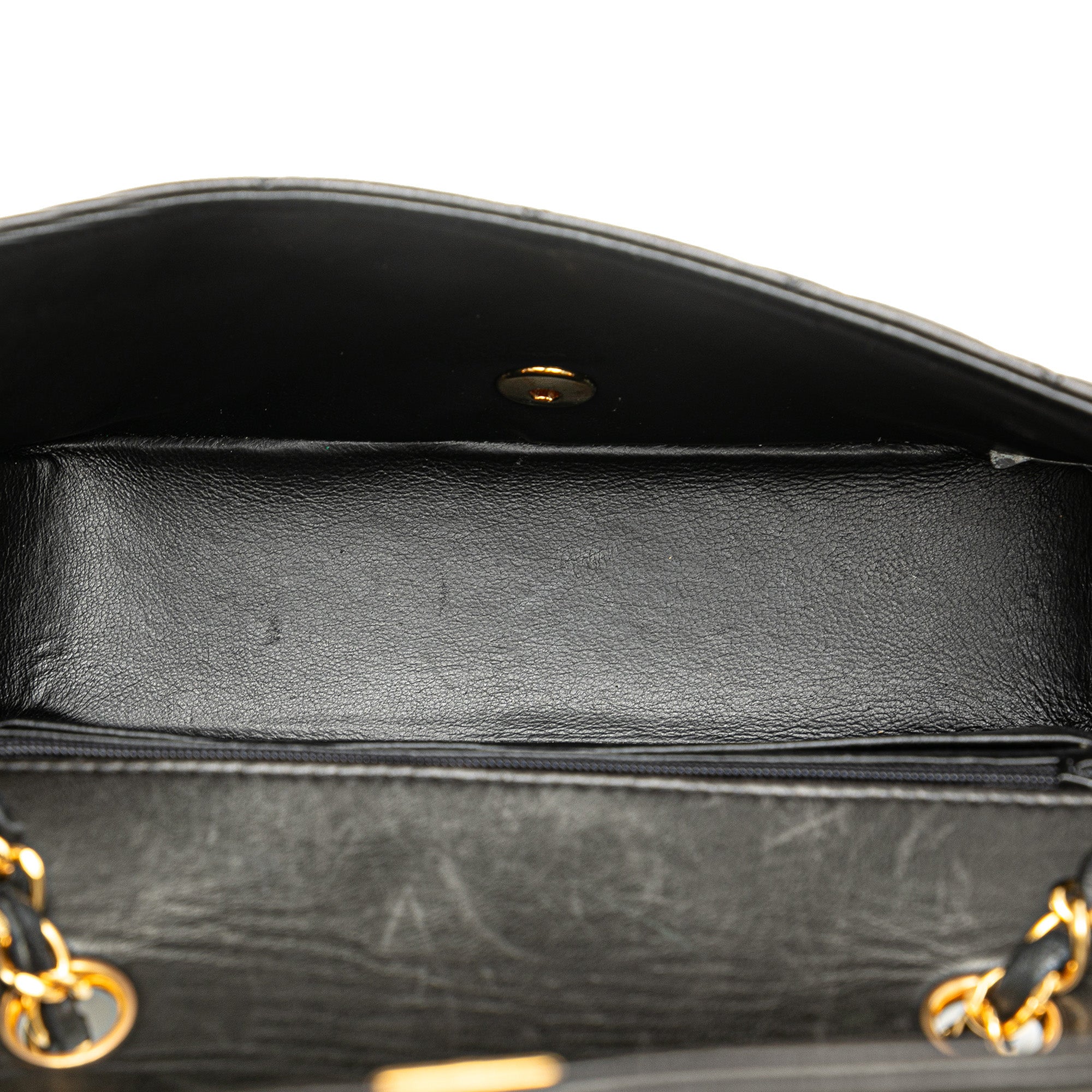 Chanel | Pre-Owned Medium Lambskin Diana Flap | Black