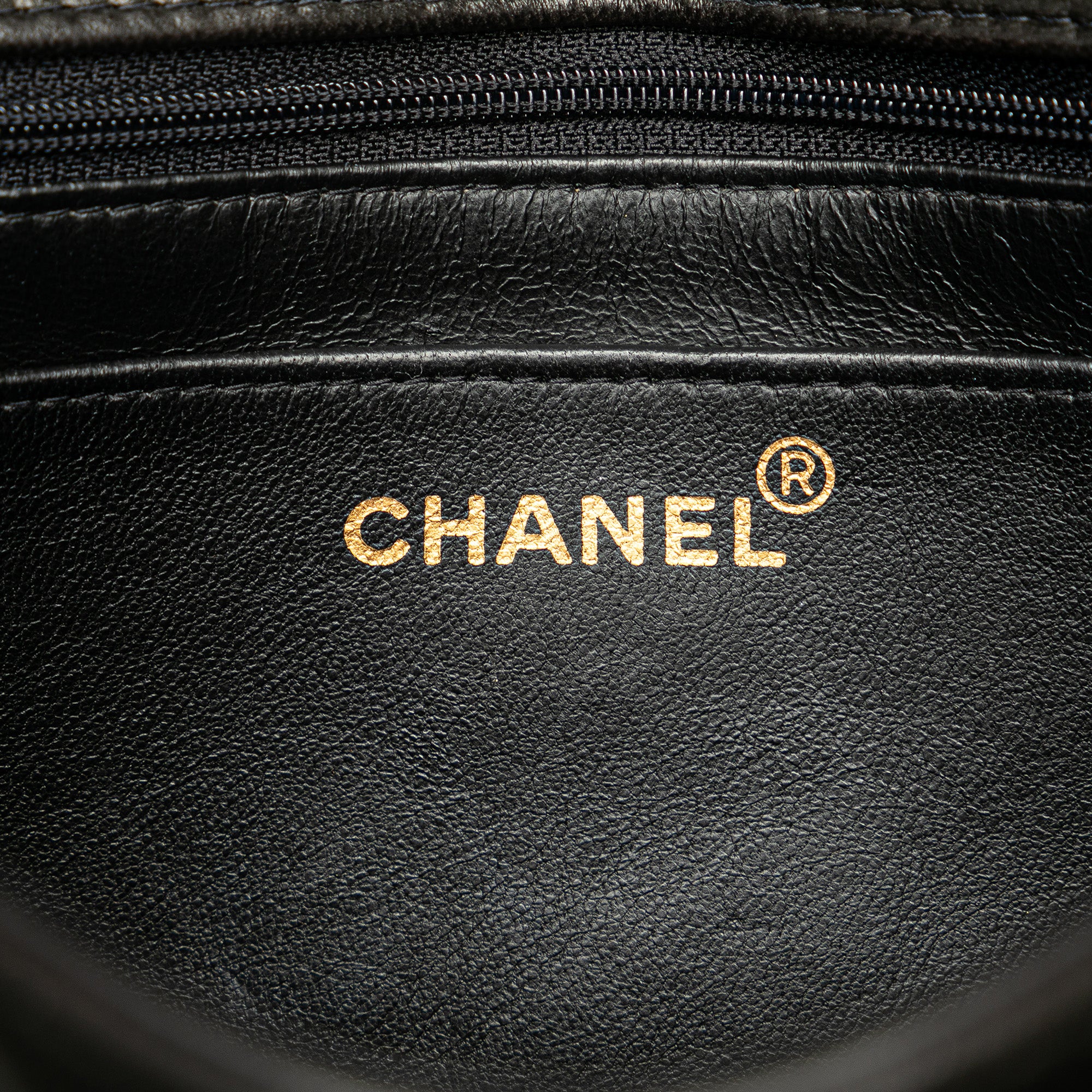 Chanel | Pre-Owned Medium Lambskin Diana Flap | Black