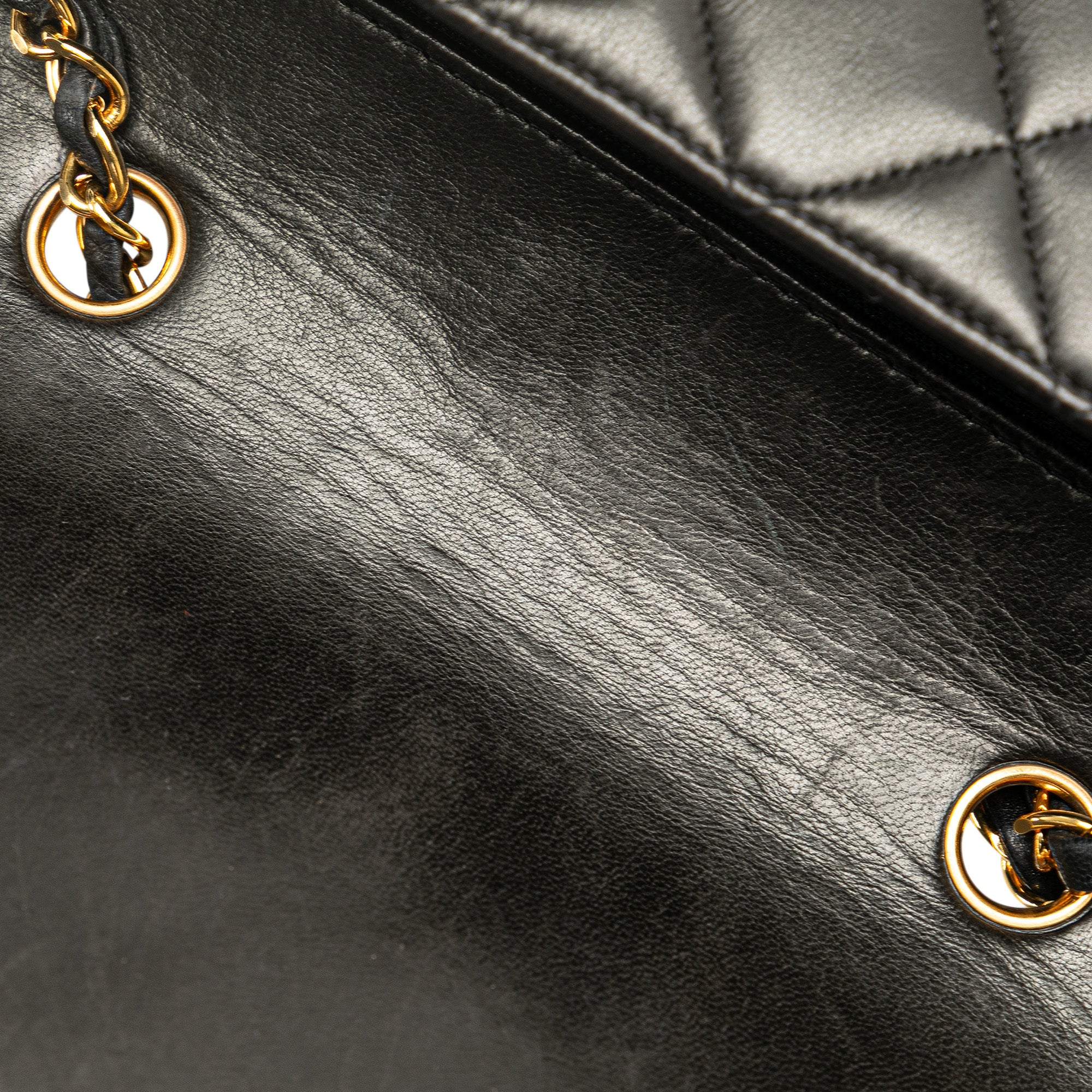 Chanel | Pre-Owned Medium Lambskin Diana Flap | Black