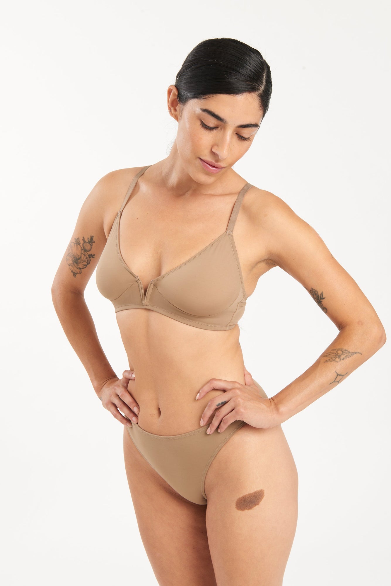 Nano Minimal V Wire Soft Cup Bra | Taupe