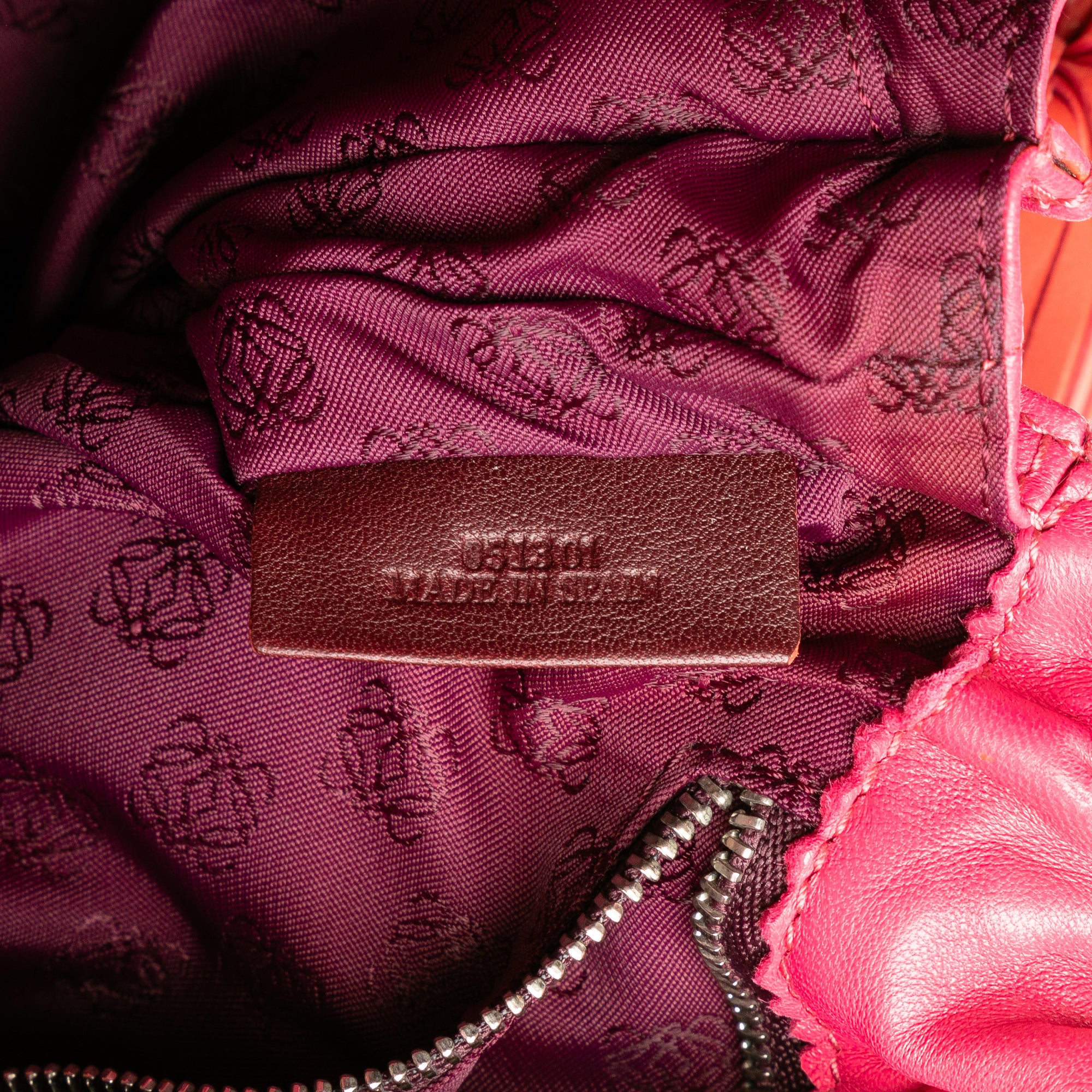 LOEWE | Pre-Owned Nappa Flamenco Tassel 30 | Pink