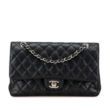 Chanel | Pre-Owned Medium Classic Caviar Double Flap | Black