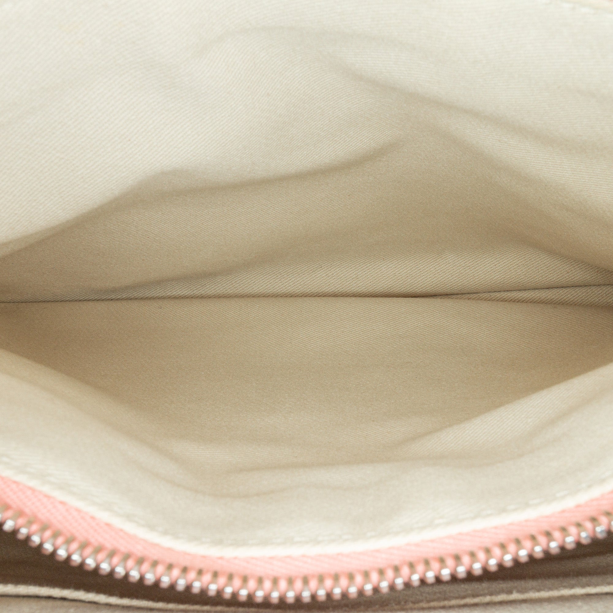 Chanel | Pre-Owned Caviar Grand Shopping Tote | Pink
