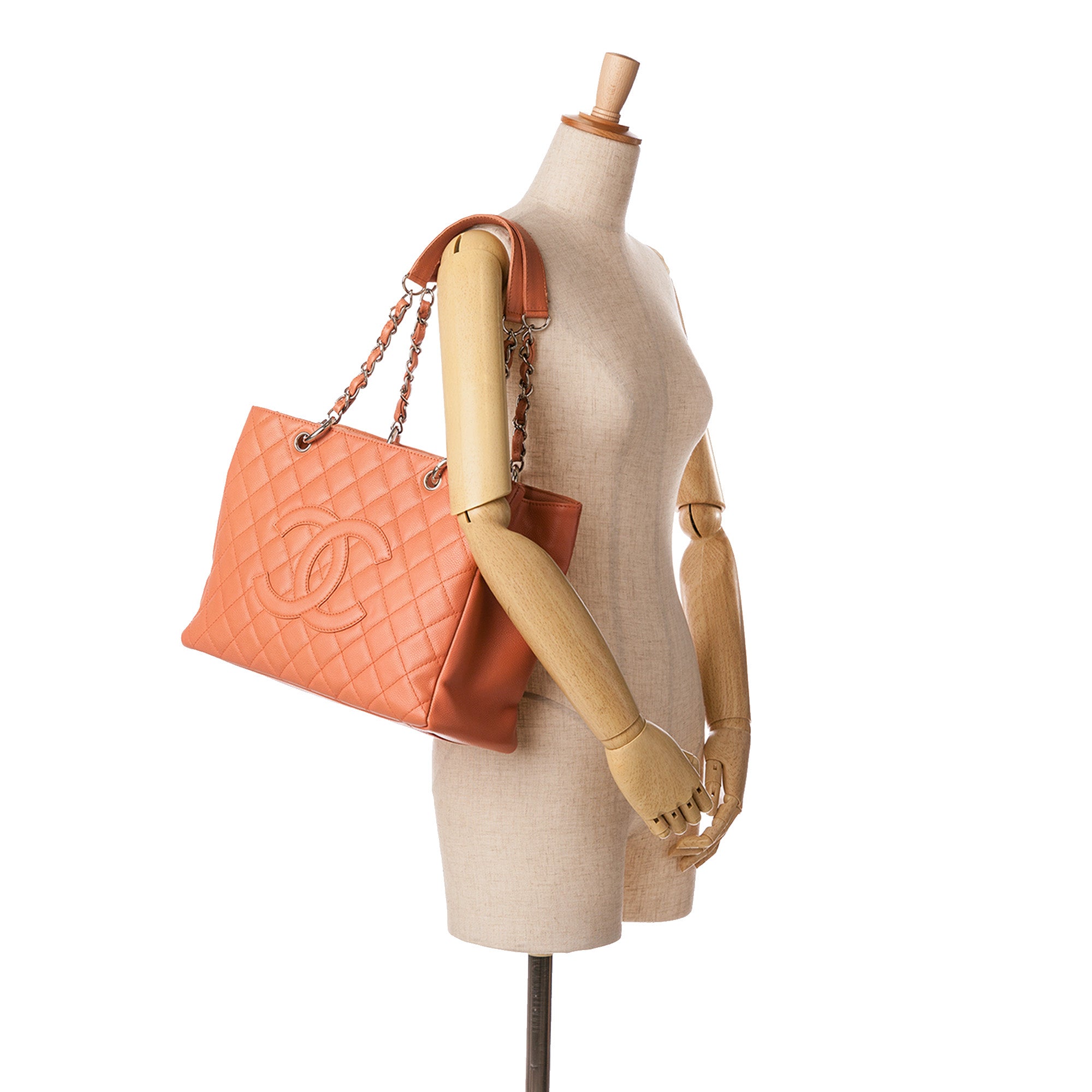 Chanel | Pre-Owned Caviar Grand Shopping Tote | Pink