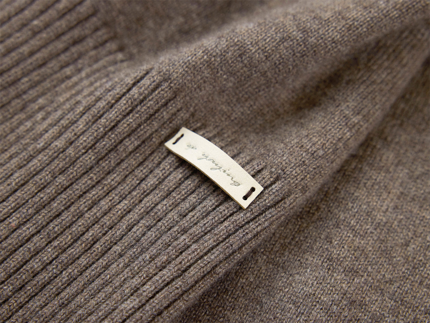 Pure Cashmere Scarf Pullover | Brown