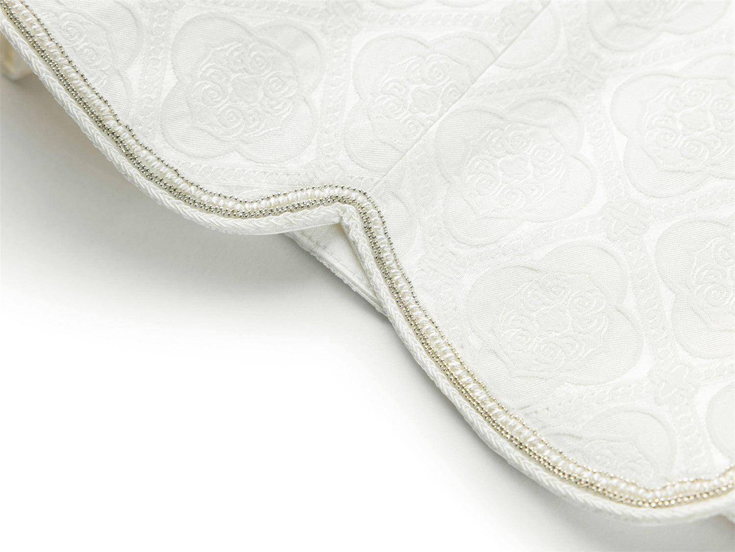 Short Jacket in Jacquard Mulberry Silk | White