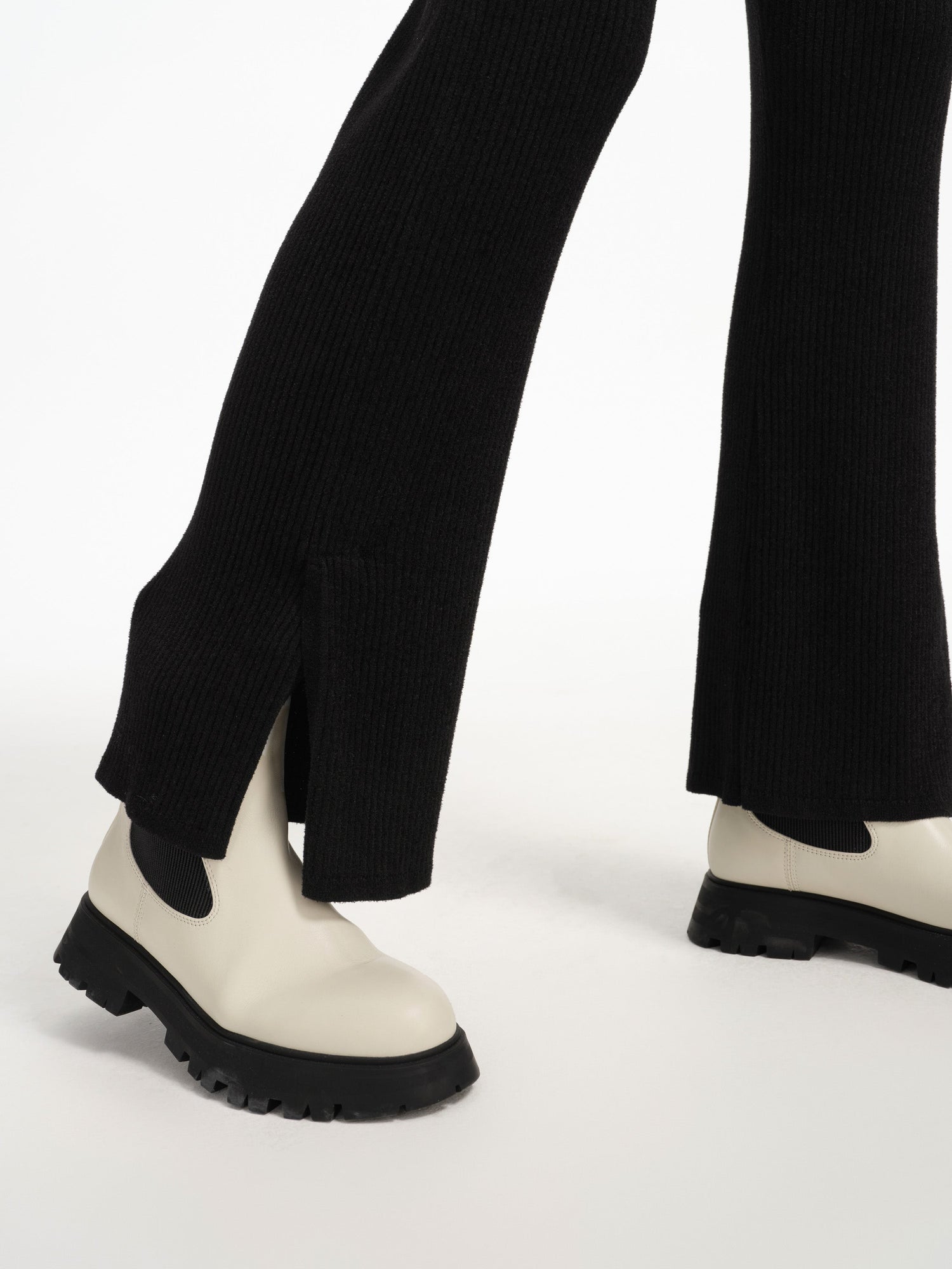 Straight-leg Knitted Skirt | Black