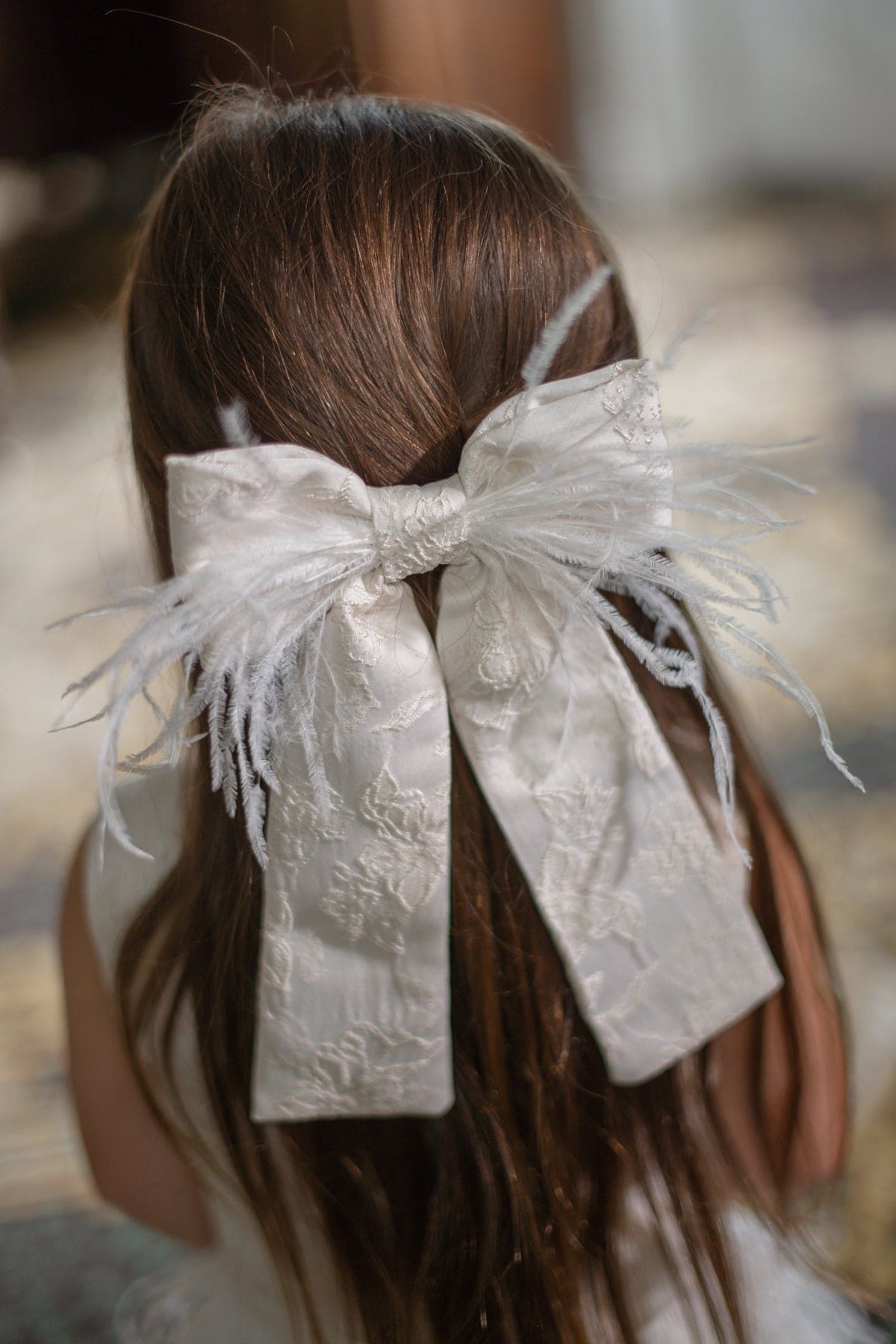 Girl | Eliza Ceremony Feather Hair Bow | Beige