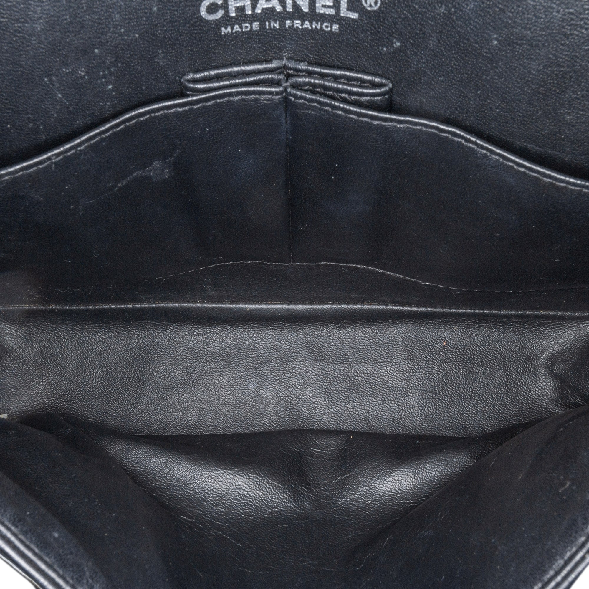 Chanel | Pre-Owned Medium Classic Chevron Patent Double Flap - I | Black