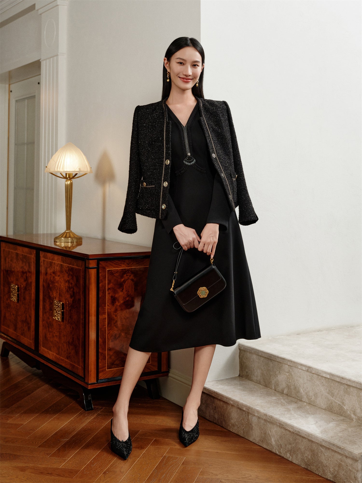 V-Neck Waist-Cinching A-Line Mid-Length Dress | Black
