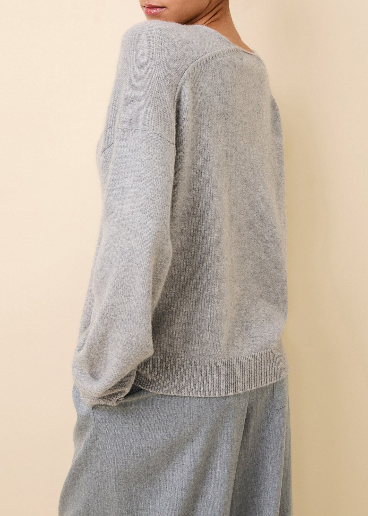 Womens | Lowell Cashmere Sweater | Heather Grey