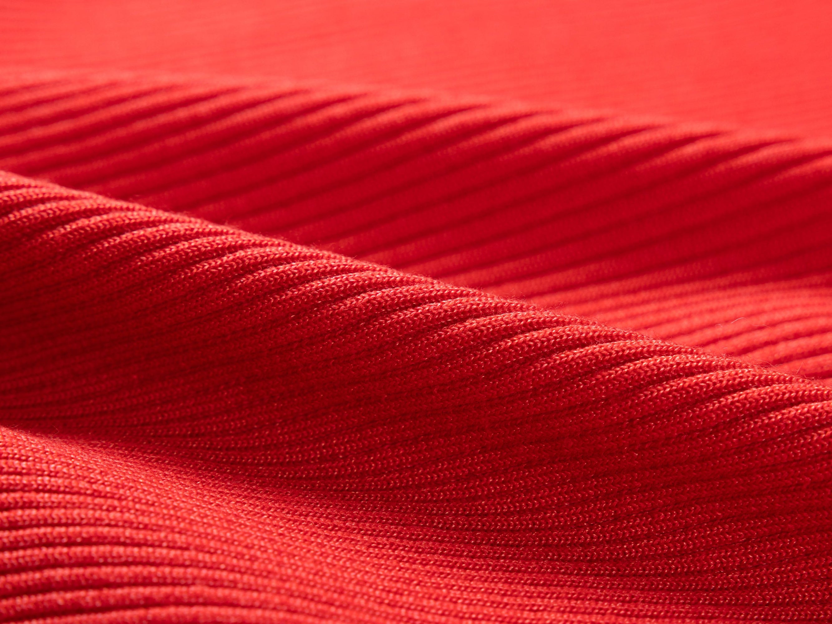 Merino Wool Knit Sweater | Red