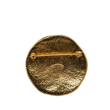 Chanel | Pre-Owned CC Brooch | Gold