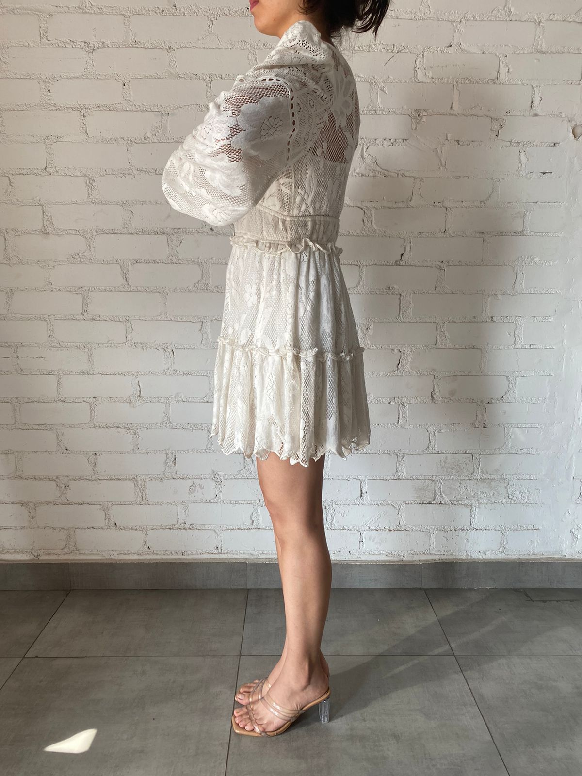 Juhi Short Dress | White