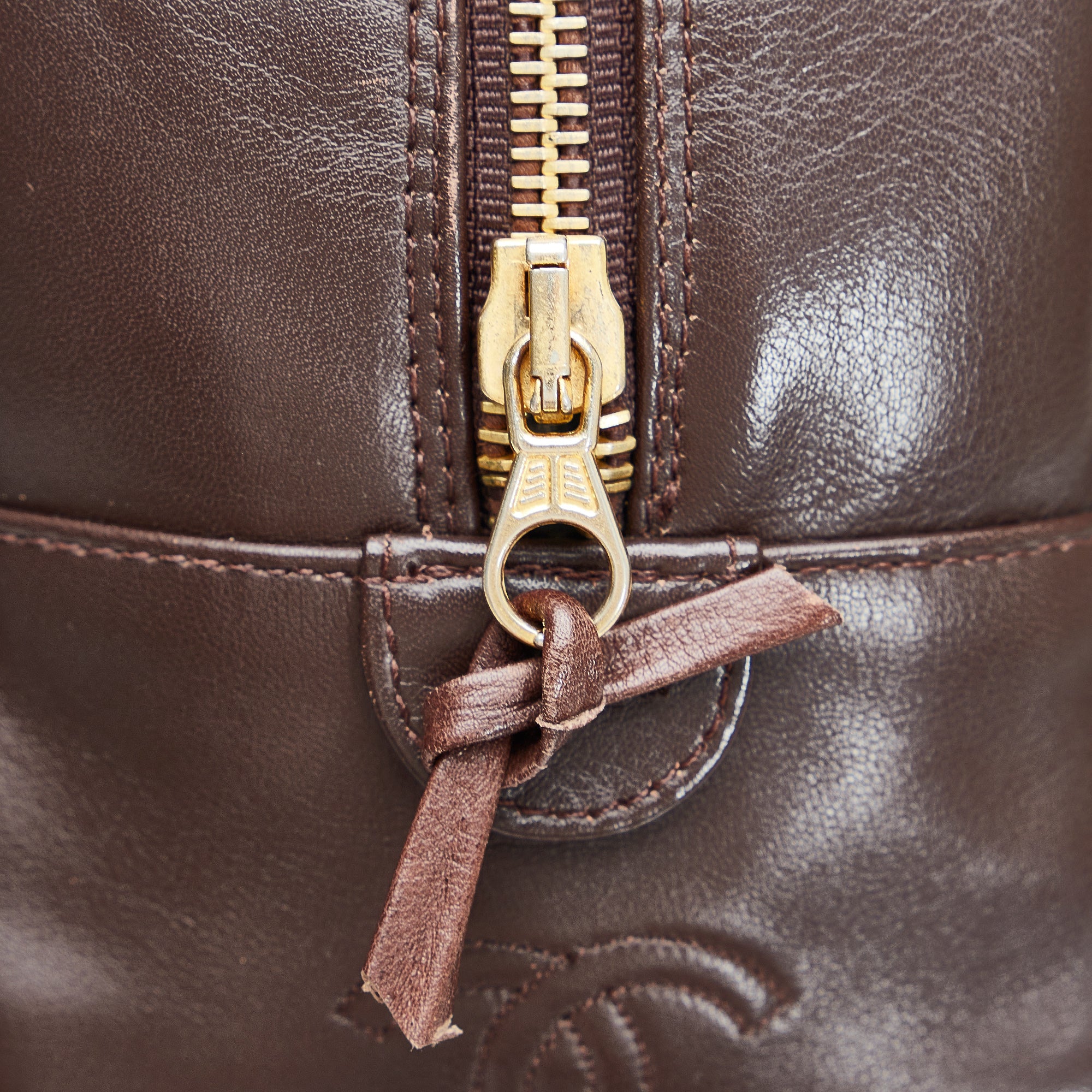 Chanel | Pre-Owned Leather Pouch | Brown