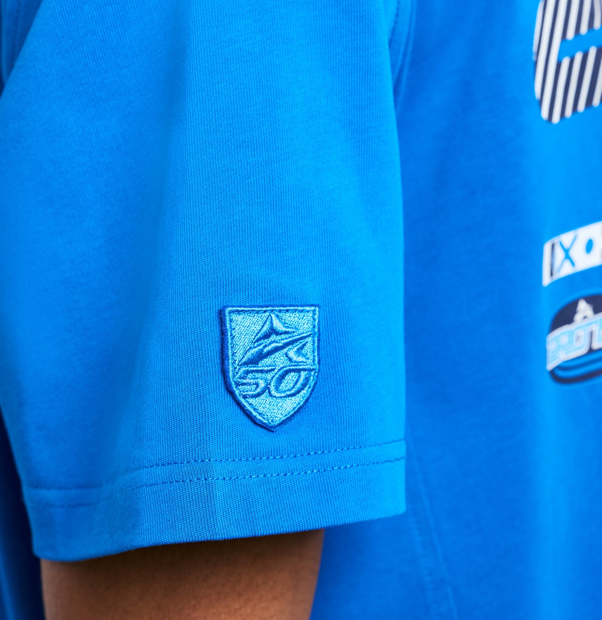 Off Shore Racing Tee | Skydiver