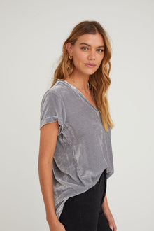 V-Neck Tee | Titanium