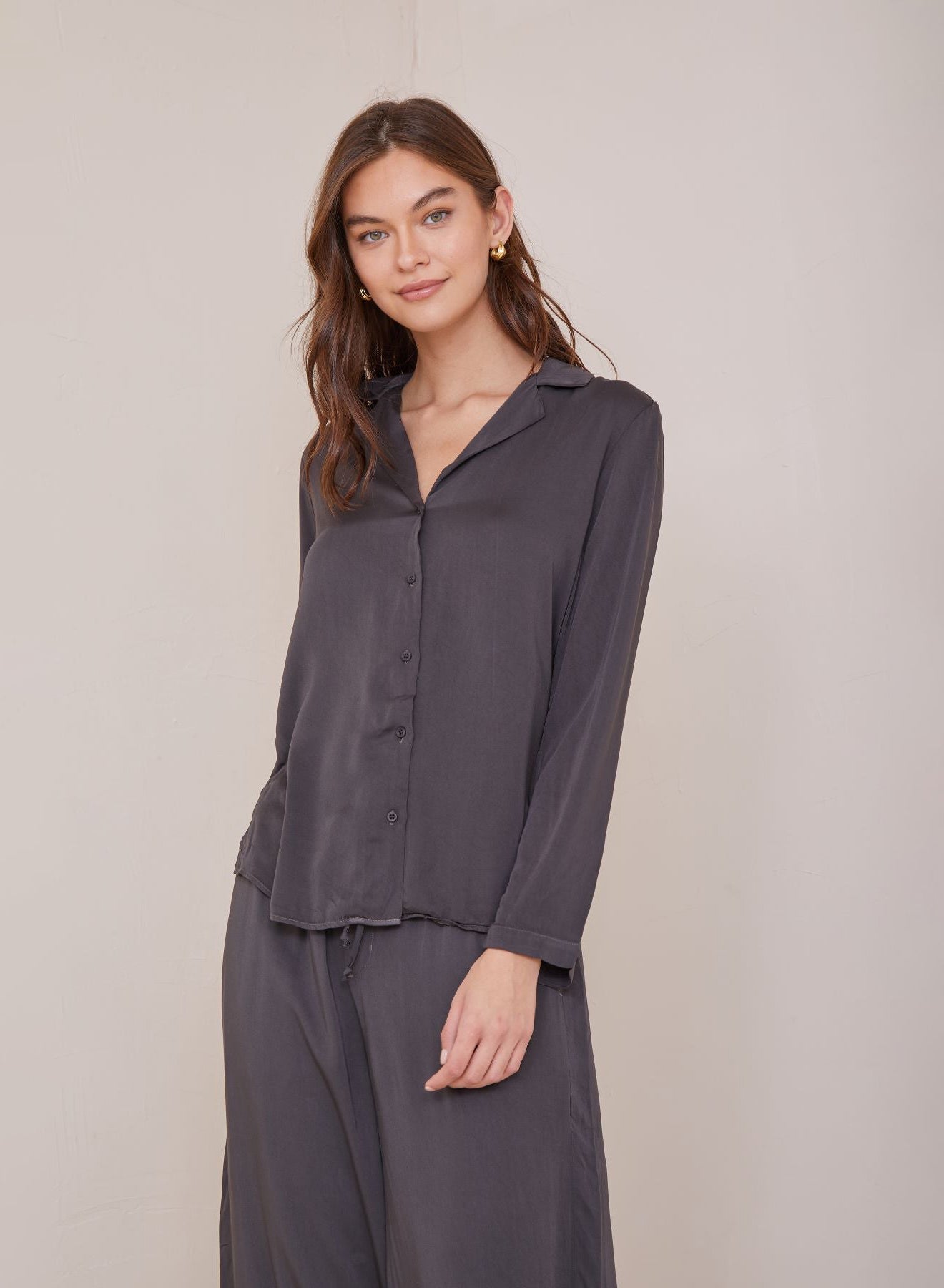 Long Sleeve Button Down | Charcoal
