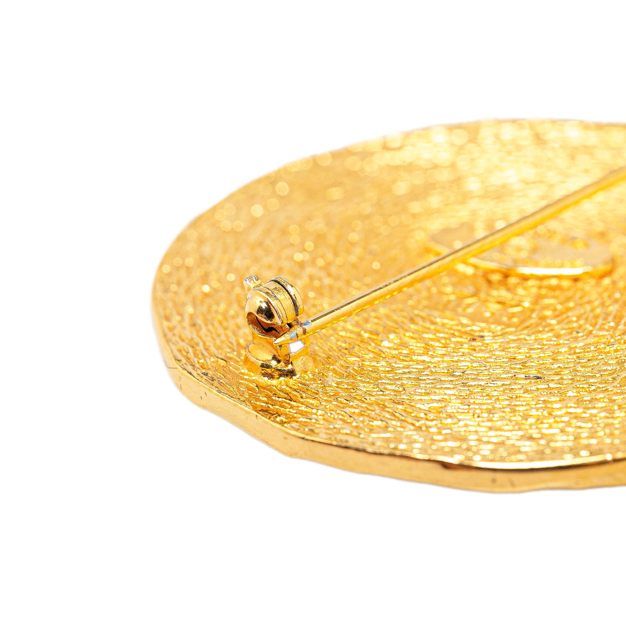 Chanel | Pre-Owned Gold Plated 31 Rue Cambon Brooch | Gold