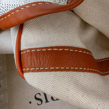 Goyard | Pre-Owned Goyardine Reversible Belharra Tote | White